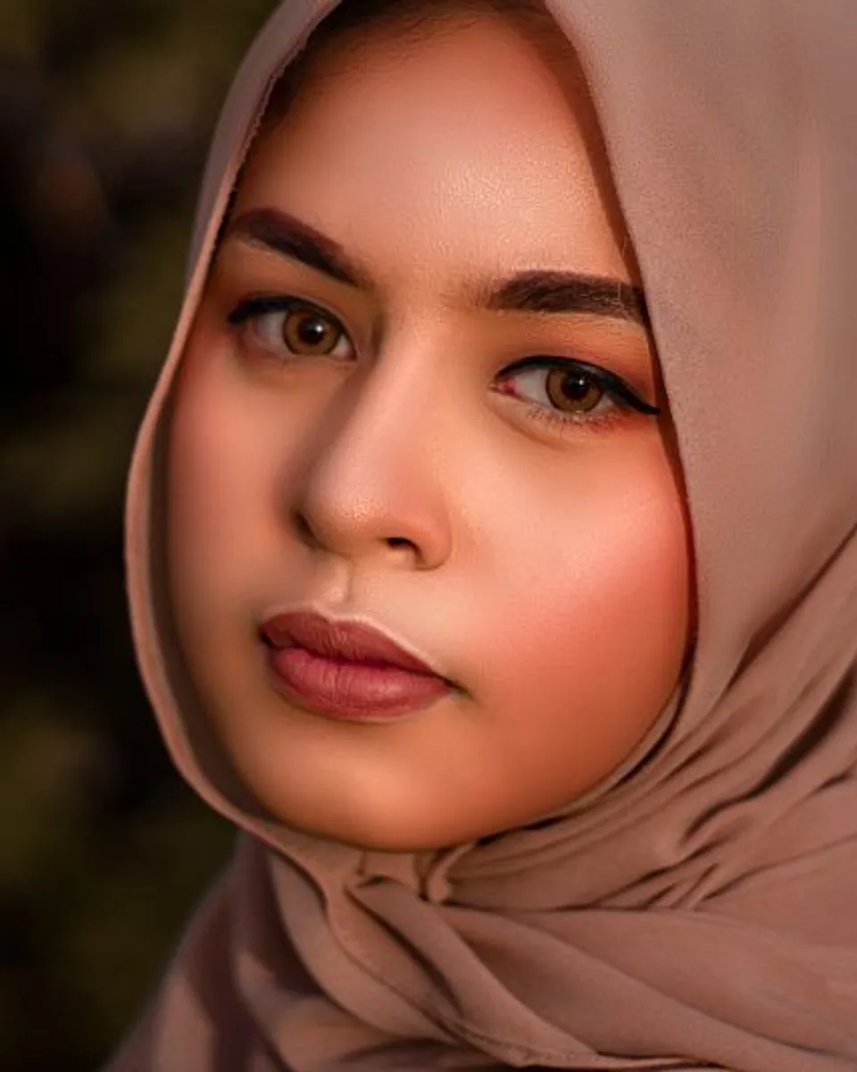 Aya, lifestyle creator, portrait